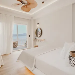 Trinity Hospitality Amolianí